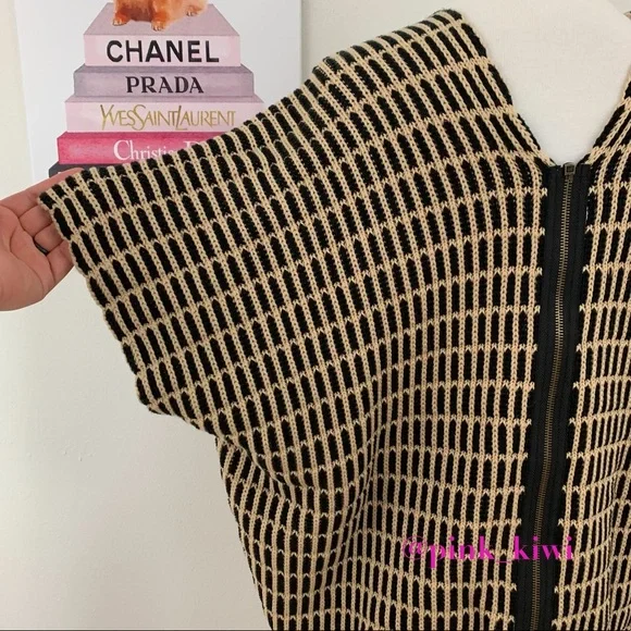 ⬇️REDUCED❗️ Free People Something Special Poncho Sweater - Picture 10 of 13